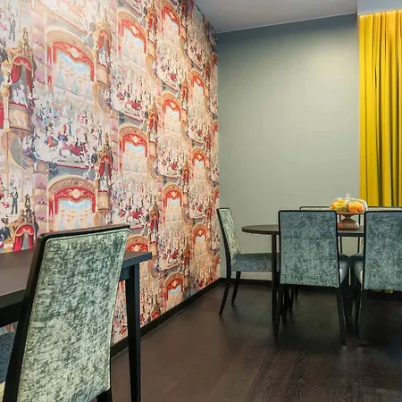 Hotel Thon Airport 4*