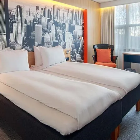 Hotel Thon Airport 4*