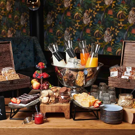 Thon Airport Hotel 4*