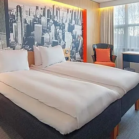 Thon Airport Otel 4*