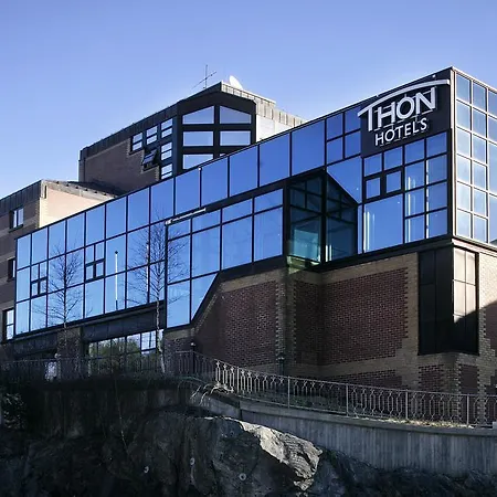 Hotel Thon Airport