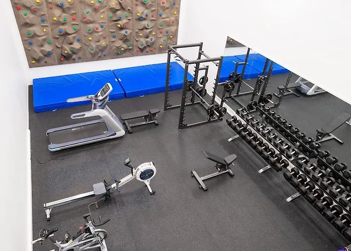 Thon Airport Hotell 4*