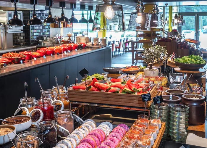 Hotell Thon Airport 4*