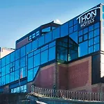 Hotel Thon Airport